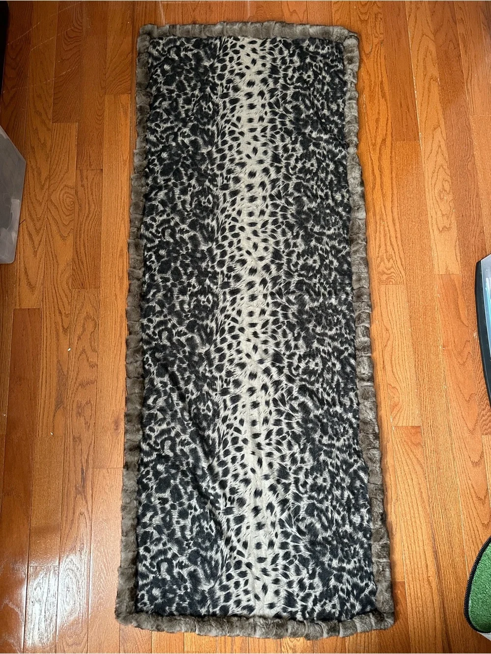 La Fiorentina Real Rex Rabbit Fur Trim Animal Print Wrap Shawl Scarf 26